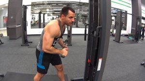 Упражнение для ОГРОМНОГО ТРИЦЕПСА ! Как накачать трицепс !?  Лучшее !