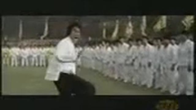 Брюс Ли смотреть онлайн