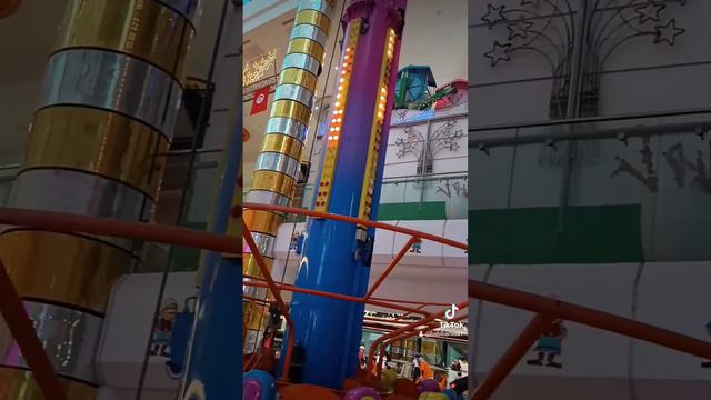 Africa mall, Ariana смотреть онлайн