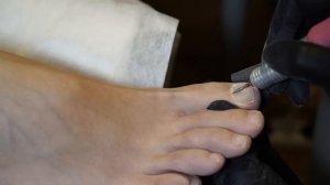 АППАРАТНЫЙ ПЕДИКЮР 2019. Какие фрезы выбрать? Техника работы.