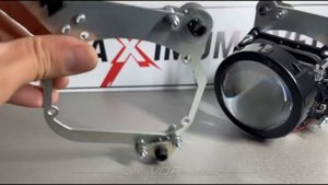 Переходные рамки для замены линз в фарах Hyundai H1 2017 2022 Крепление Hella 3R