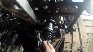 ЗАМЕНА САЛЬНИКА ЗАДНЕГО РЕДУКТОРА STELS 800 ДИНЛИ.