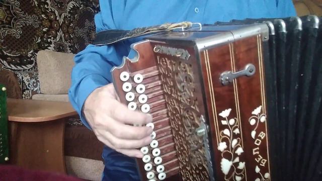 От людей на деревне не спрятаться.... смотреть онлайн