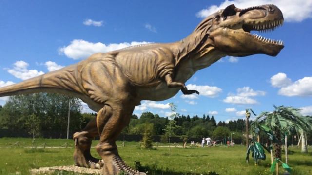 Парк динозавров//Динозавры в деревне под Вологдой смотреть онлайн