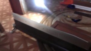 Замена лопнувшего стекла на двери