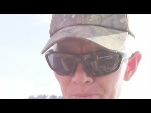 Меняем старый Шифер на крыше сарая на профнастил.