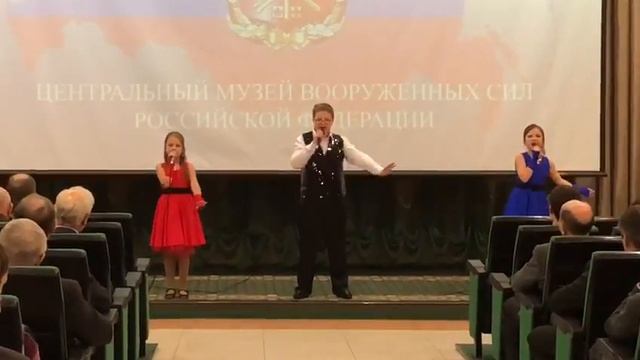 Ансамбль "Музыкальная дорожка" смотреть онлайн