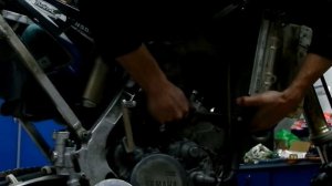 ЗАМЕНА ПОРШНЯ И УСТАНОВКА КАРБОНОВОГО ЛЕПЕСТКОВОГО КЛАПАНА НА YAMAHA YZ 125|