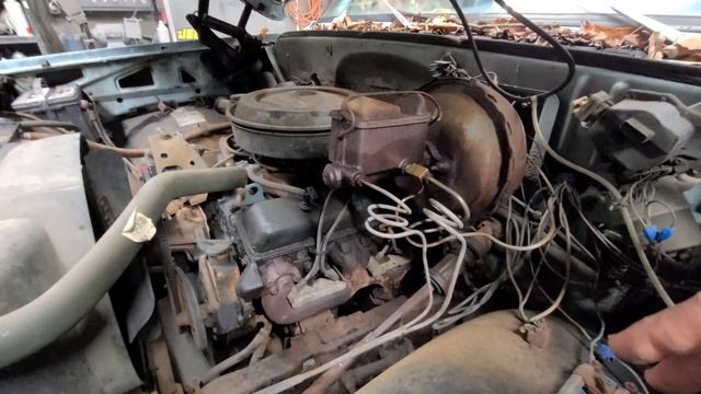 77 Chevy C20 Gets Some Love, Restoration and Dealer Catalog смотреть онлайн