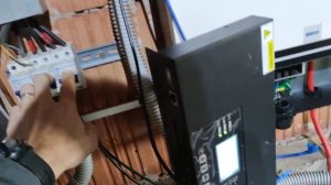 EASUN iSolar SMW 8kW inverter - MPPT tracking not working properly