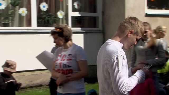 Воспитанники "Приедите" построили дом для филина смотреть онлайн