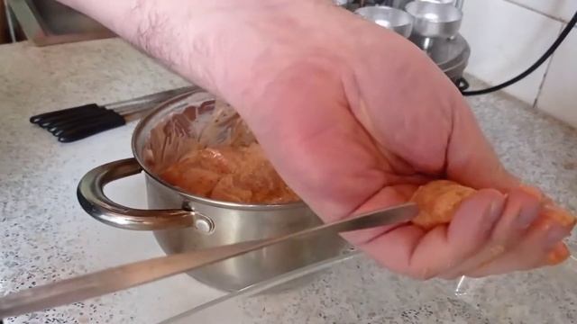 Шашлык из куриного филе в электрошашлычнице. смотреть онлайн