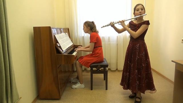 И. Шильцева Летние грëзы. исп Слюсаренко Е., Ханжина Е. смотреть онлайн