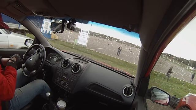 Kangaroo 2017 1 этап Fiesta смотреть онлайн