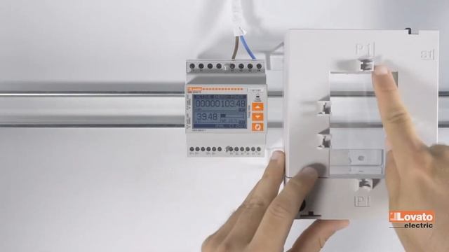 Подключение трансформаторов тока Lovato Electric к счетчику энергии DME смотреть онлайн