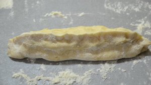 Булочки гусенички