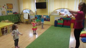 Танцы "Едем на автобусе". Детский сад «Сёма» г. Киров - ★Детская страна★