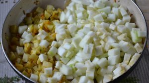 Кабачковая икра с яблоками на зиму