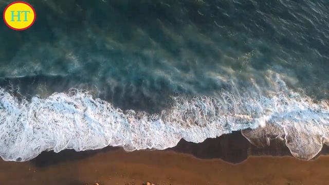 被迪丽热巴惊艳到了，穿红色大衣美艳动人，微卷长发身材火辣 смотреть онлайн