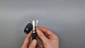 ХЕНДАЙ СОЛЯРИС АКЦЕНТ РЕМОНТ И ЗАМЕНА ВЫКИДНОГО КОРПУСА ЧИП КЛЮЧА ЗАЖИГАНИЯ HYUNDAI SOLARIS ACCENT