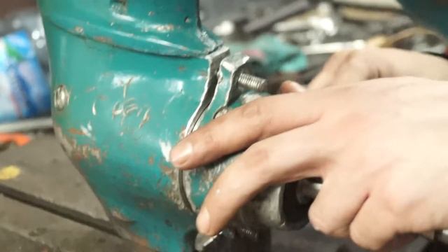 Лодочный мотор Москва 30 Капремонт Редуктор часть 2 смотреть онлайн