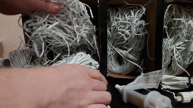 розпаковка і зєднання гірлянди бахроми 22 м. смотреть онлайн
