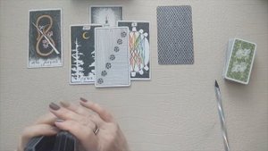 Причины безденежья. Таро расклад.