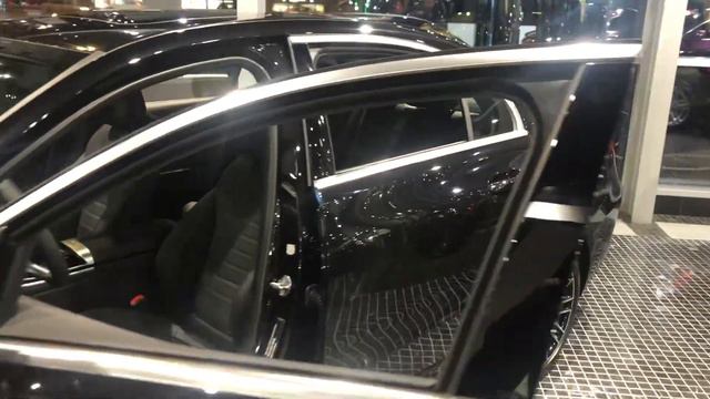 Новый Mercedes C-class за 7,6 млн стал еще больше смотреть онлайн