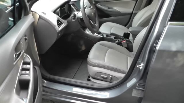 Chevrolet Cruze LTZ "2", o mais completo // Caçador de Carros смотреть онлайн