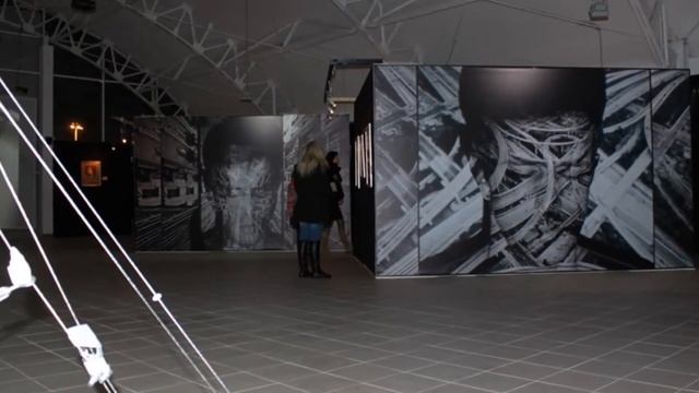 Выставка современных художников Запечатленное время смотреть онлайн