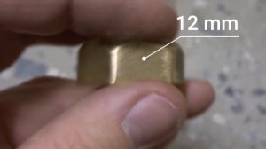 Чем закрутить эксцентрик смесителя ванной