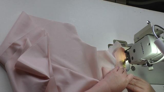 Как сшить утепленную жилетку с шалевым воротником
