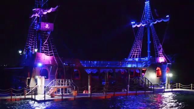 Экскурсии для детей в Пунта Кана - Карибские пираты смотреть онлайн