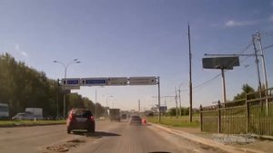 Подборка - Канализационные катапульты (Люк подбросил).mp4