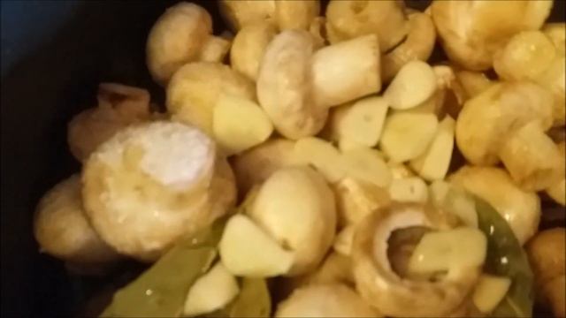 Шампиньоны маринованные за 7 минут
