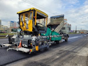 В Барнауле продолжается ремонт дорог по нацпроекту «Безопасные качественные дороги»