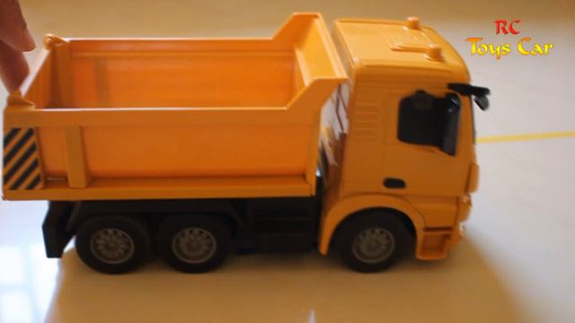 RC Toys Car - Kids Playing Off Road Car Drag 4 Color Error Cars