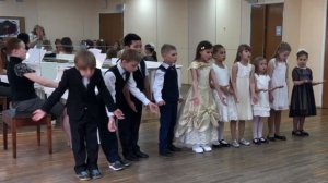 Глупая лошадь - детская песня. Экзамен 2018-2019 хор 1-го класса КМТИ им. Г. П. Вишневской