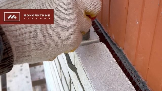 Кирпичный дом в стиле «Райта» Американский стиль