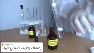 Эксперимент №7. Из воды - «молоко», или Как обнаружить хлориды (AgNO3 + NaCl = AgCl↓ + NaNO3)
