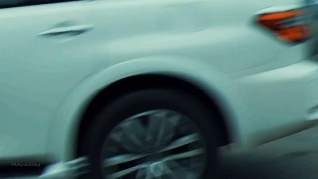 ОТЛИЧНАЯ Песня?Смотрела мне в глаза смотреть онлайн