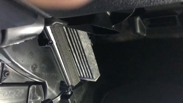 CAMBIO FILTRO HABITACULO POLEN FORD ECOSPORT 2018 смотреть онлайн