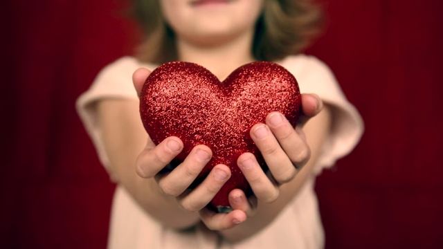 Как сделать Мир лучше и добрее? смотреть онлайн