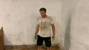 СНИМАЮ СТЯЖКУ ПОЛА Ремонт в гараже ч1