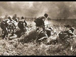 За что партизан был произведен в генералы  Судьба командира дивизии который переплывал Шпрее