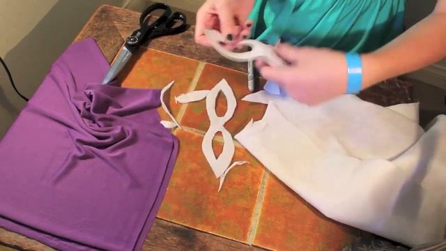 DIY Ninja Turtle (TMNT) Costume смотреть онлайн