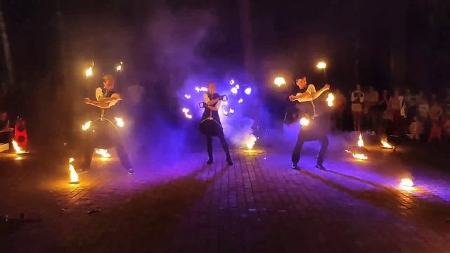 Огненное шоу, фаер-шоу Челябинск  | Flame show
