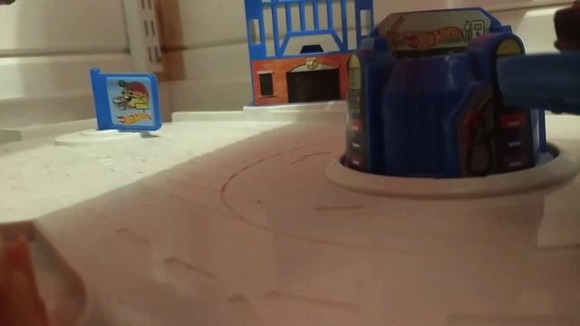 Hotwheels. Глава 1. «История о двух братцах» смотреть онлайн