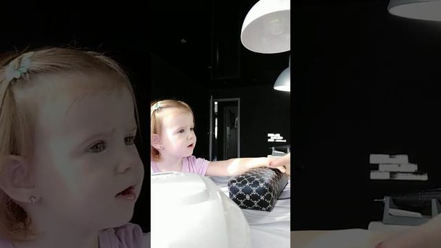 Ульяша на ногтях)))