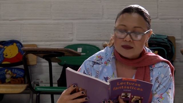 Descubriendo el mundo en mi biblioteca смотреть онлайн